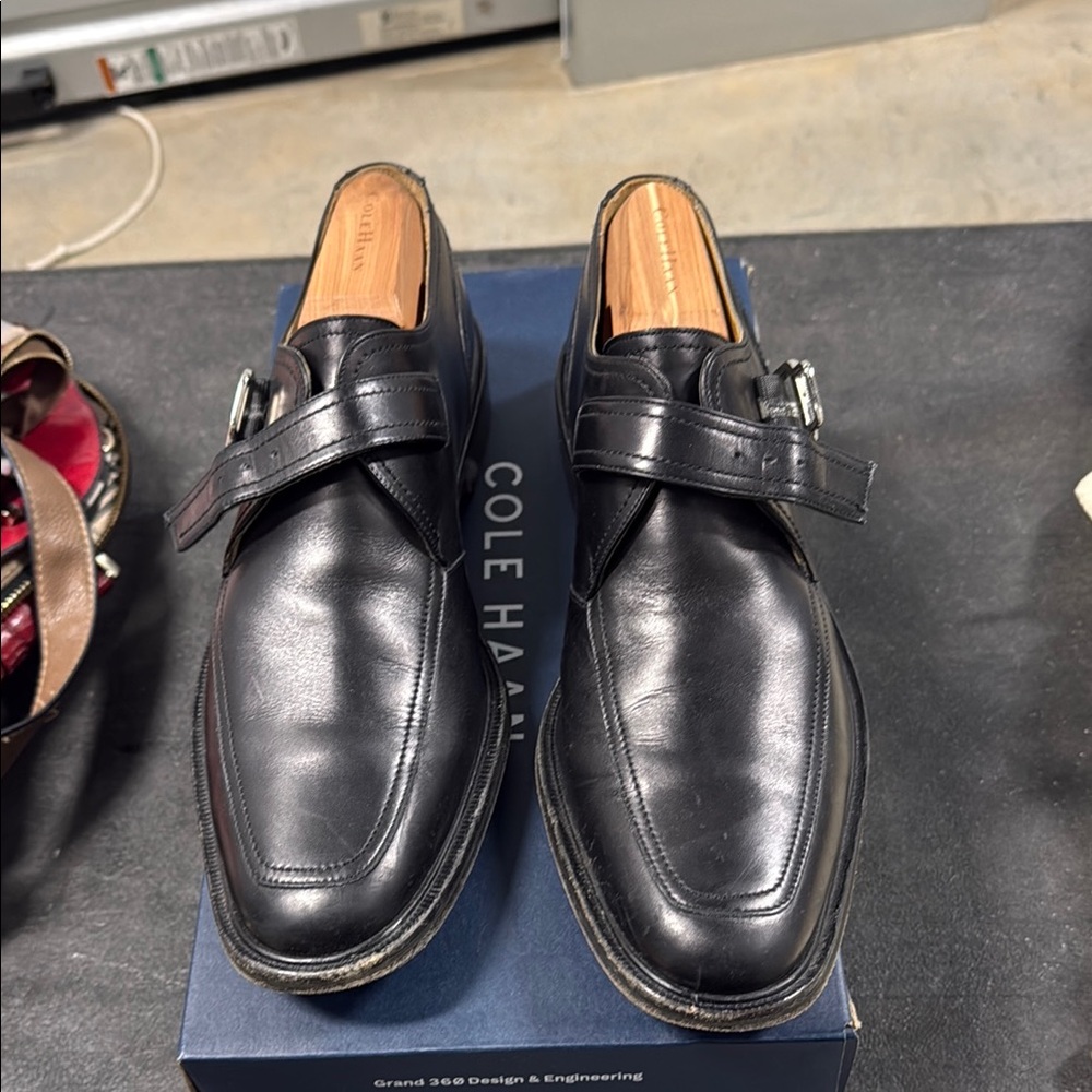 Cole Haan Black Leather Loafers Slip-On